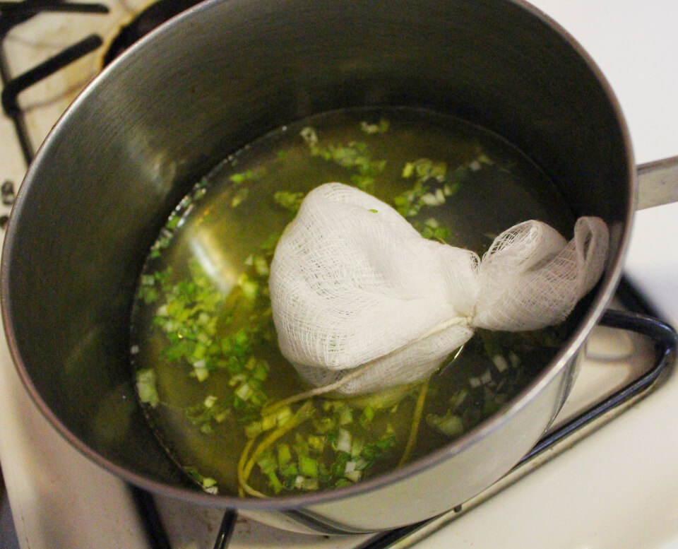 Julia Child The Aromatic Broth