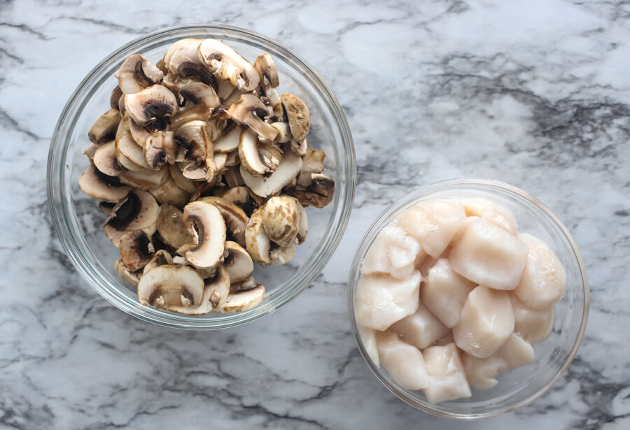 Scallops and Mushrooms in White Wine Sauce Julia Child