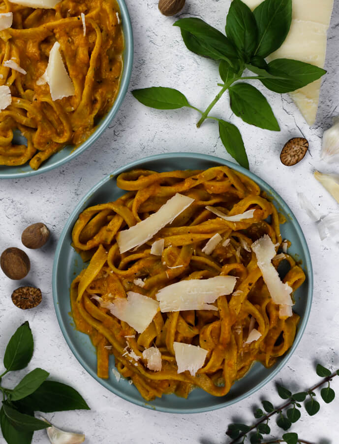 Pumpkin Pasta Noodles with Cheesy Pumpkin Pasta Sauce Recipe