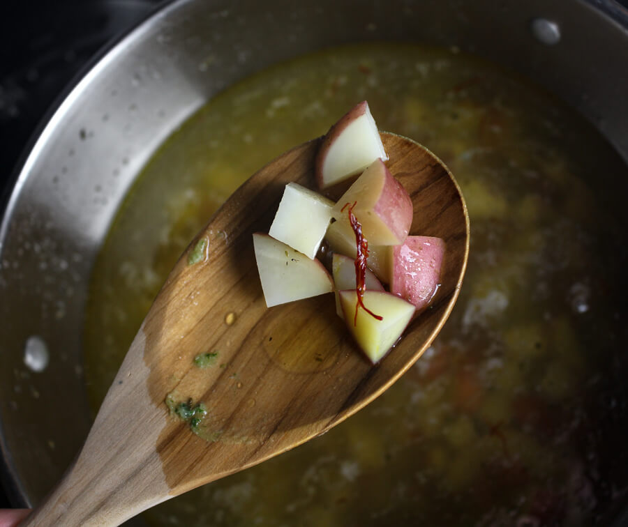 Julia Child's Soupe a l'Ail aux Pommes de Terre
